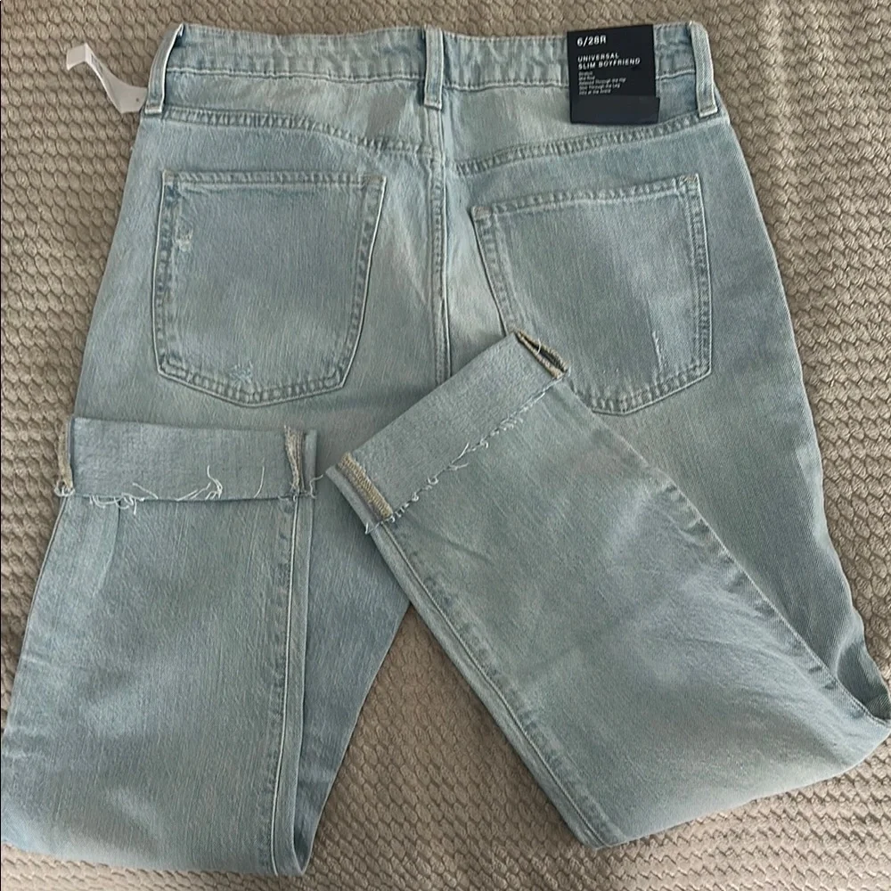 GAP Universal Slim Boyfriend Jeans with Classic Wash - Picture 2 of 8